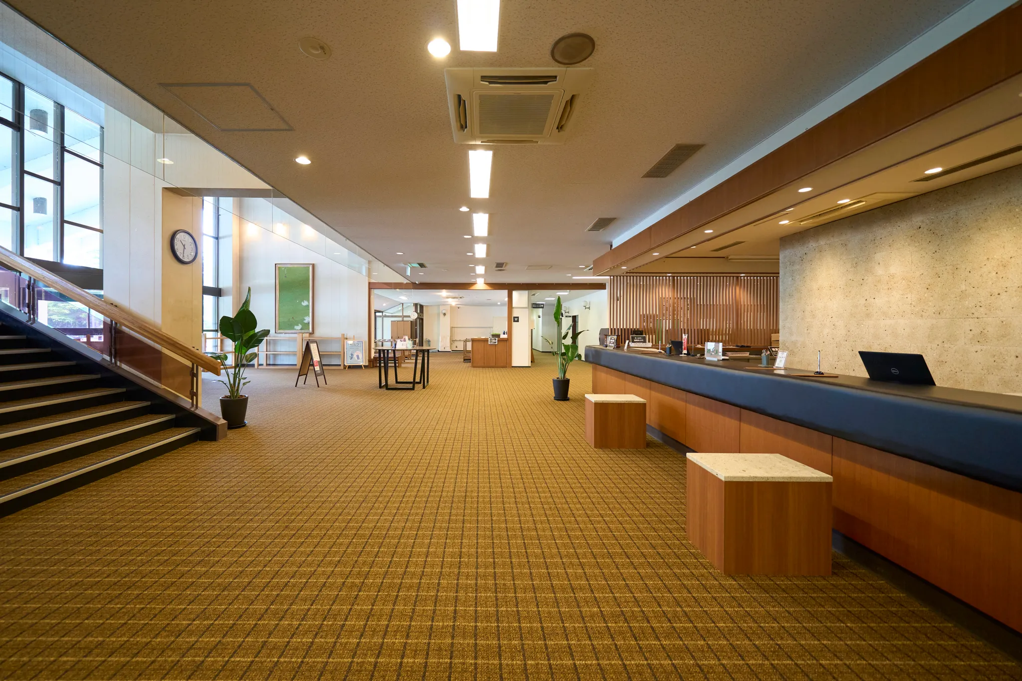 クラブハウス内観1